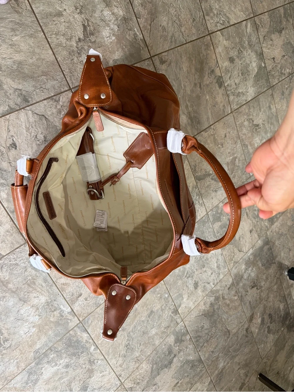 BARRINGTON BROWN LEATHER DUFFLE BAG/CARRY ON CAPTAIN ED Solid Beautiful New